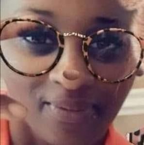 Meet your Posher, Sissy